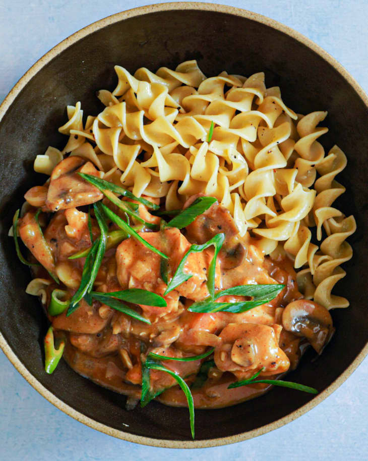 Chicken Stroganoff Recipe (Quick and Easy Weeknight Dinner) The Kitchn